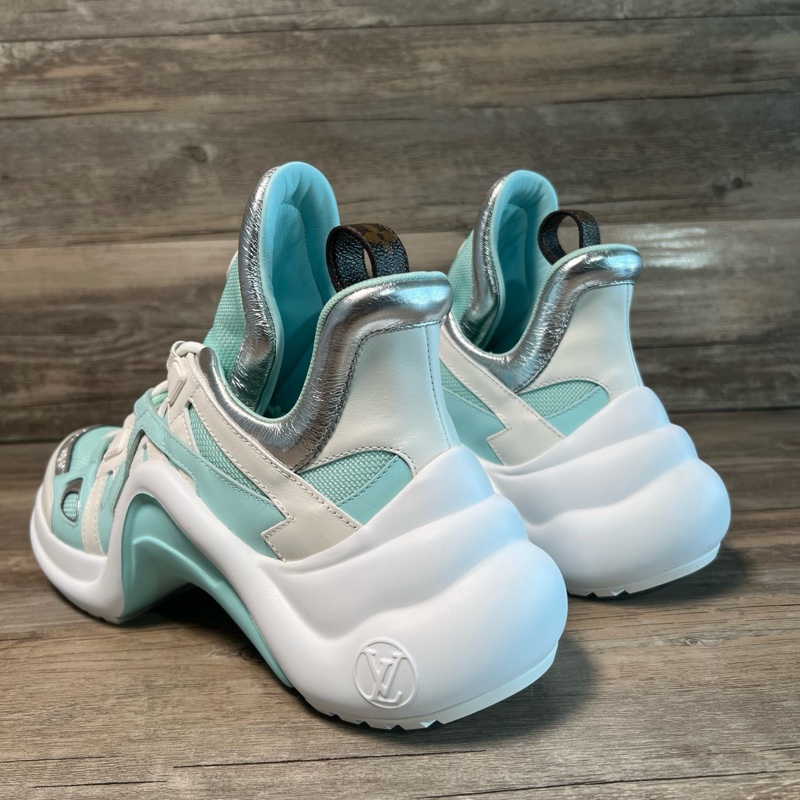 LV Louis VUITTON Archlight 拱橋 老爹鞋 薄荷綠 蒂芙尼綠 39碼，99新-3
