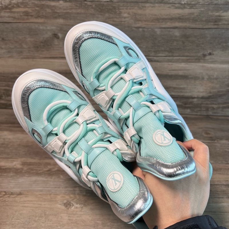 LV Louis VUITTON Archlight 拱橋 老爹鞋 薄荷綠 蒂芙尼綠 39碼，99新-4