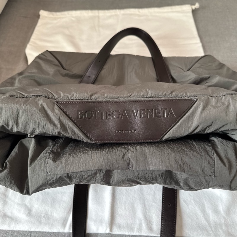 BOTTEGA VENETA Crossroad Buckle Tote-2