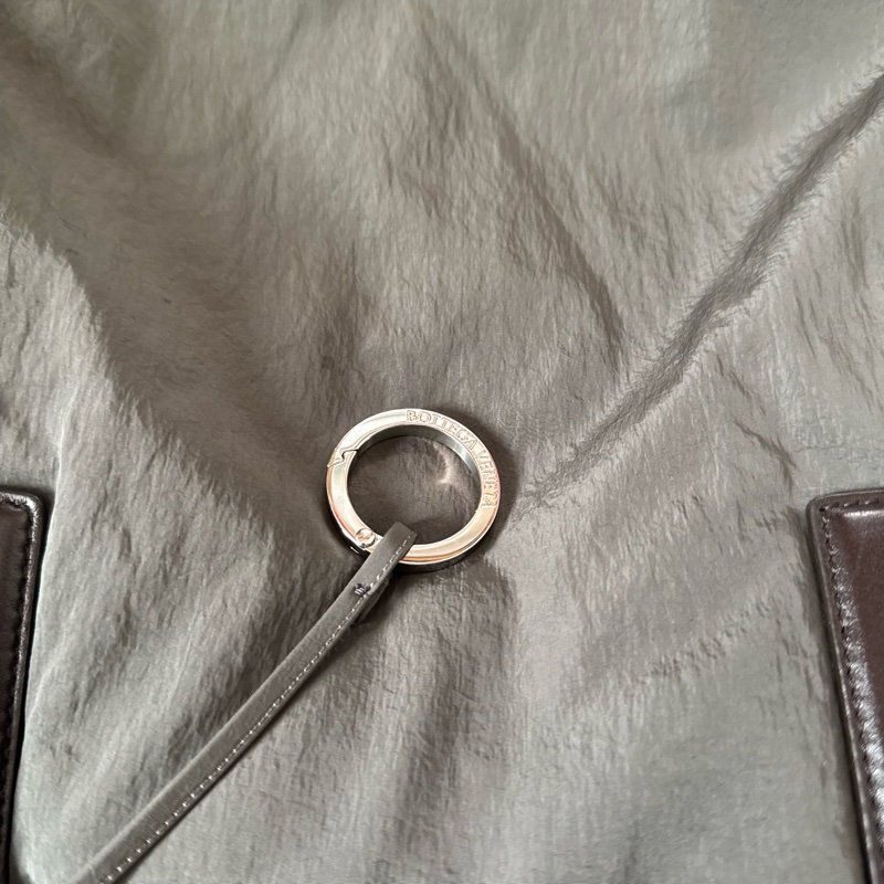 BOTTEGA VENETA Crossroad Buckle Tote-13