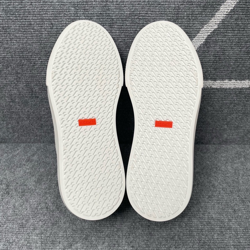 hermes 愛馬仕 白色皮面黑尾板鞋 42.5碼 99 新閒置未使用-4