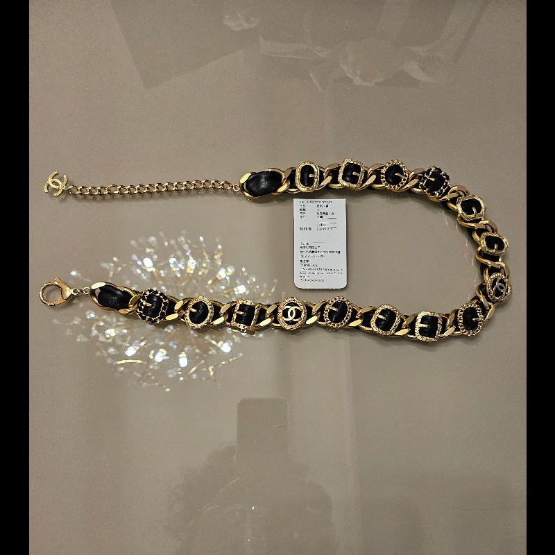 Chanel 皮穿鏈腰鏈手環兩用-1