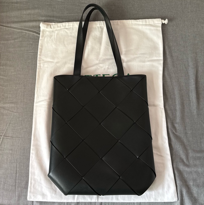 Bottega Veneta Billboard Intrecciato Leather North South tote bag-5
