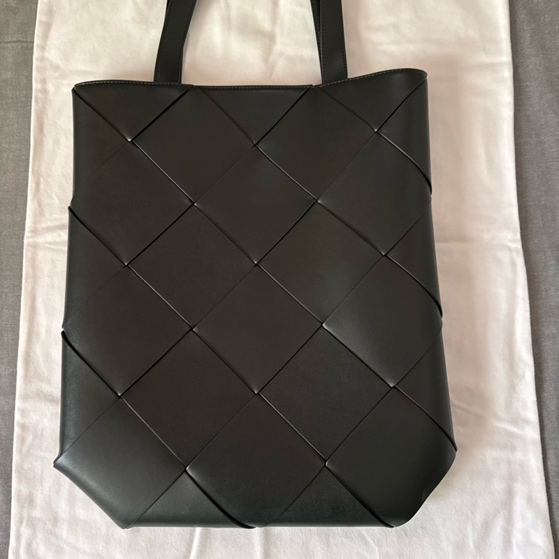 Bottega Veneta Billboard Intrecciato Leather North South tote bag-14