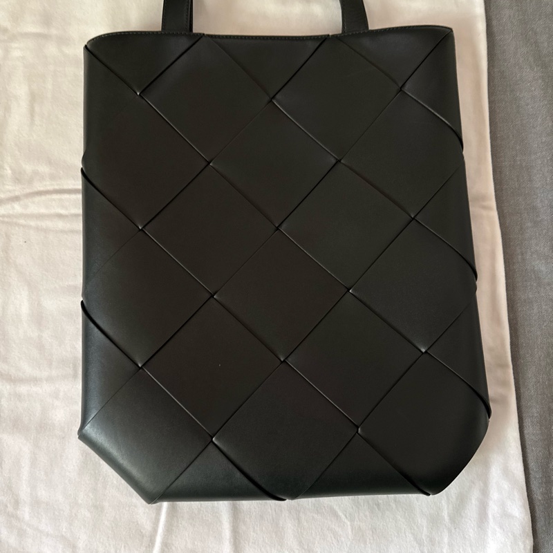 Bottega Veneta Billboard Intrecciato Leather North South tote bag-15