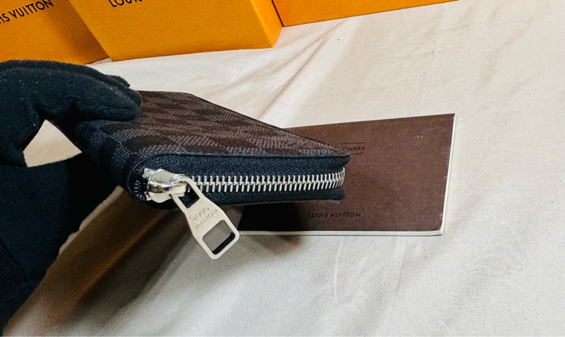 🔥近新美品 LV 路易威登 Louis Vuitton 黑棋盤格拉鏈14卡長夾-9