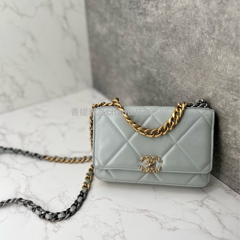 💗香緹國際精品💗 725 Chanel 19 woc 水藍色 晶片款-0