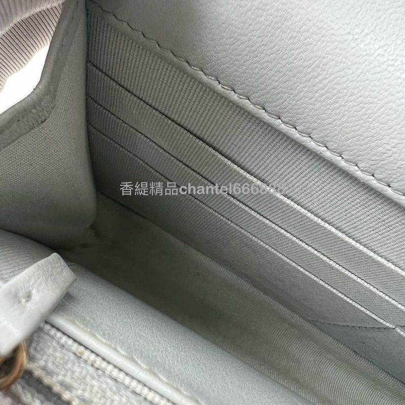 💗香緹國際精品💗 725 Chanel 19 woc 水藍色 晶片款-12