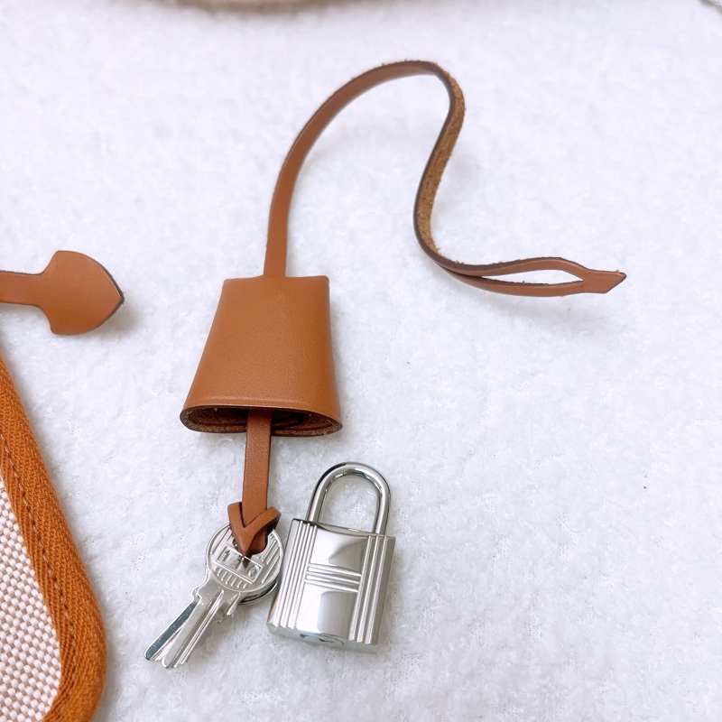 Hermes herbag 31 金棕銀扣 Y-13