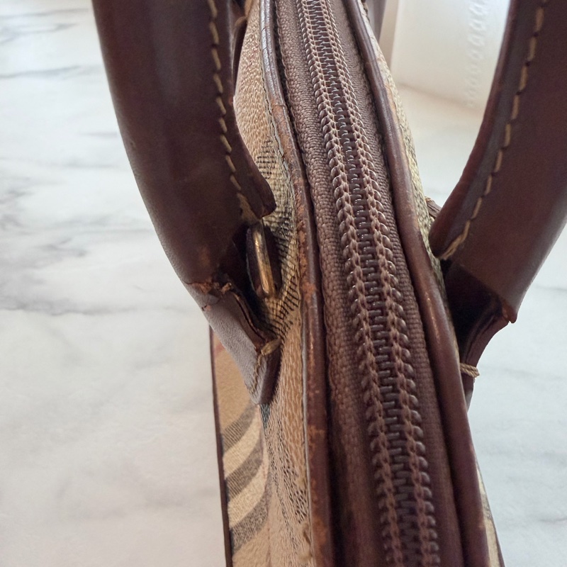 Burberry 中古小貝殼包-37