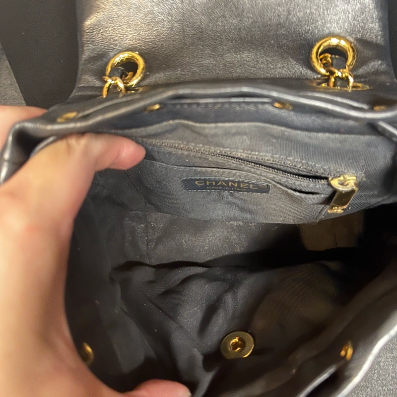 【保值經典】Chanel 26開 黑金羊皮 Duma 雙肩包 (附保卡、原廠盒)-2