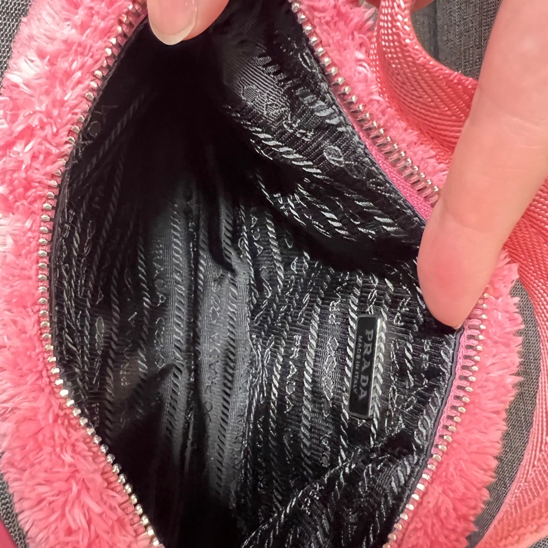 宋智雅同款Prada Re-Edition 2000 桃粉色毛巾布手提包 (附保卡)-2