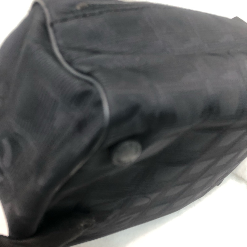 Chanel 手提冰格飯盒包 X891-10