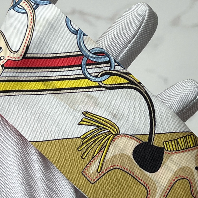 💗香緹國際精品💗 702 愛馬仕 小馬絲巾-6