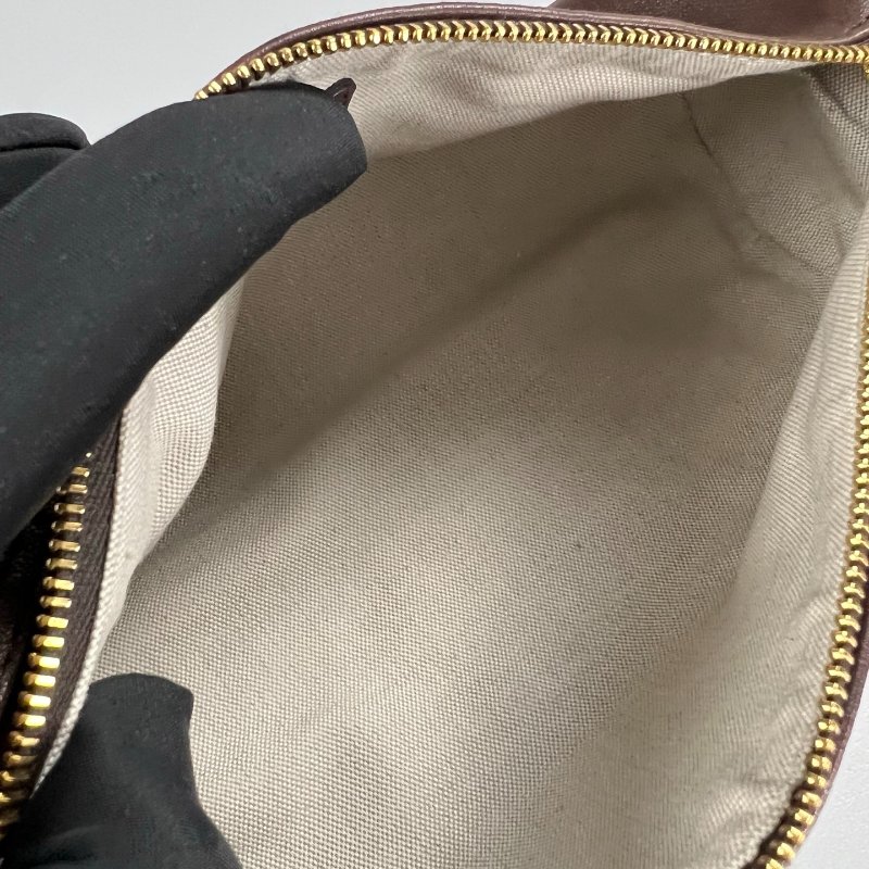 MIUMIU 5NE851 咖色舊化納帕皮革化妝袋-6