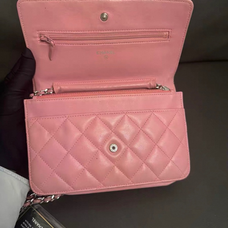 CHANEL CLASSIC FLAG WOC-5