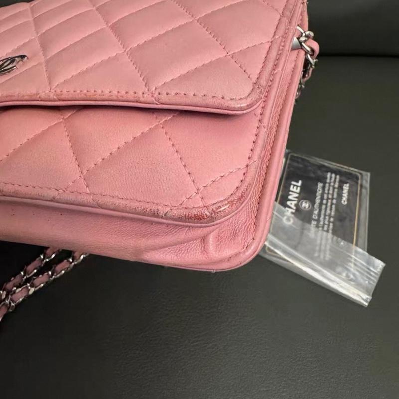 CHANEL CLASSIC FLAG WOC-6