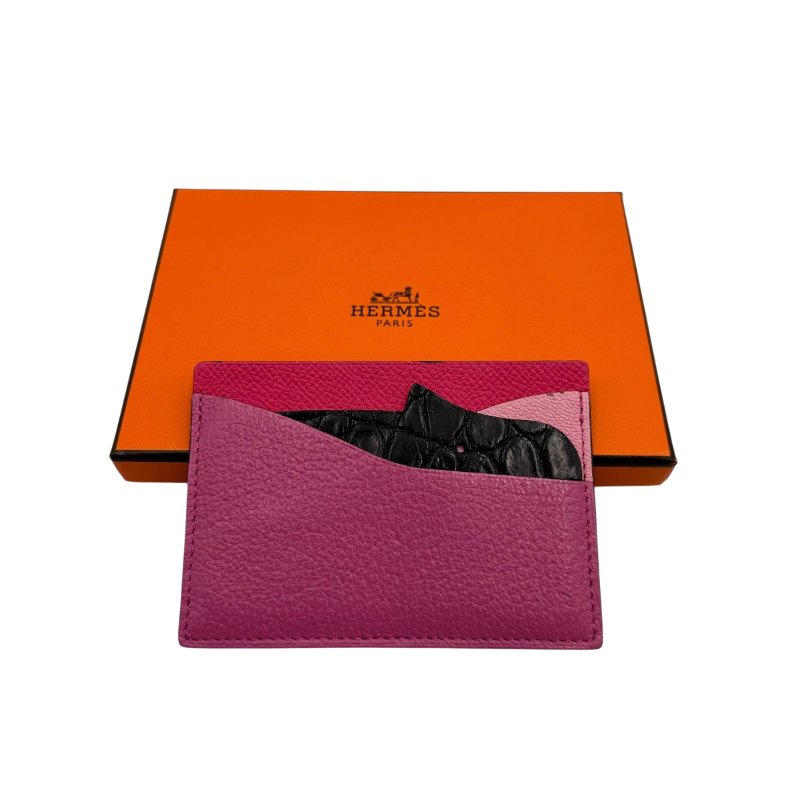 【美收精品】HERMES 粉色卡夾 C-84-10