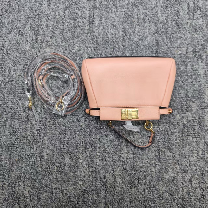 Fendi Peekaboo mini迷你粉色金扣-1