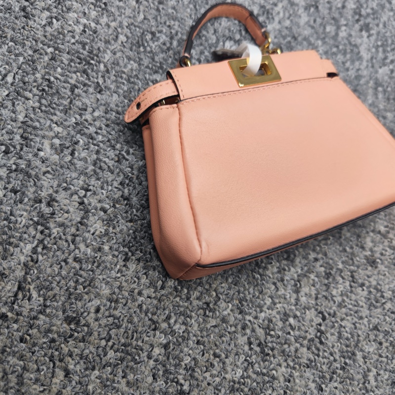 Fendi Peekaboo mini迷你粉色金扣-7