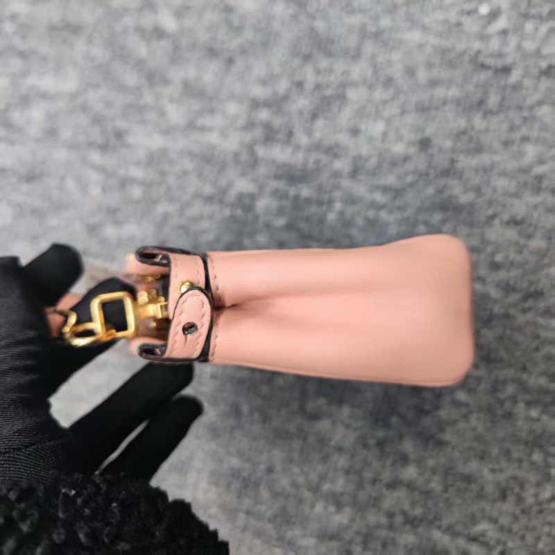 Fendi Peekaboo mini迷你粉色金扣-12