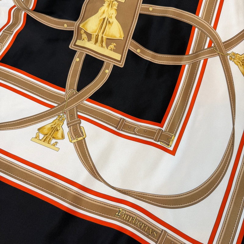 BURBERRY英國典藏圍巾印花絲緞寬鬆披肩/緋紅-21