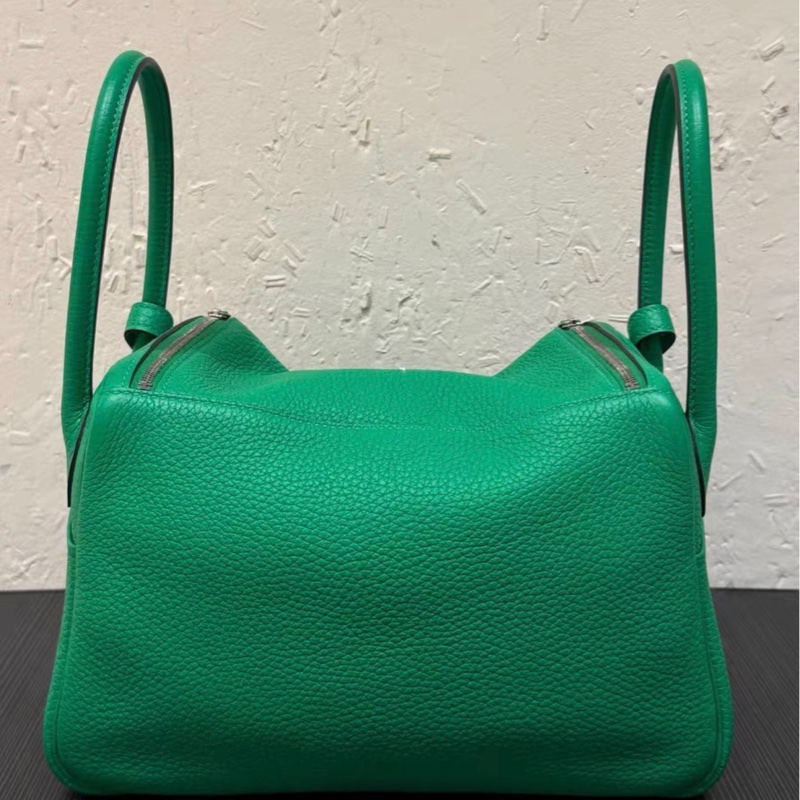 Hermes  lindy26薄荷綠銀扣z刻 膜都還在，有雨衣-3