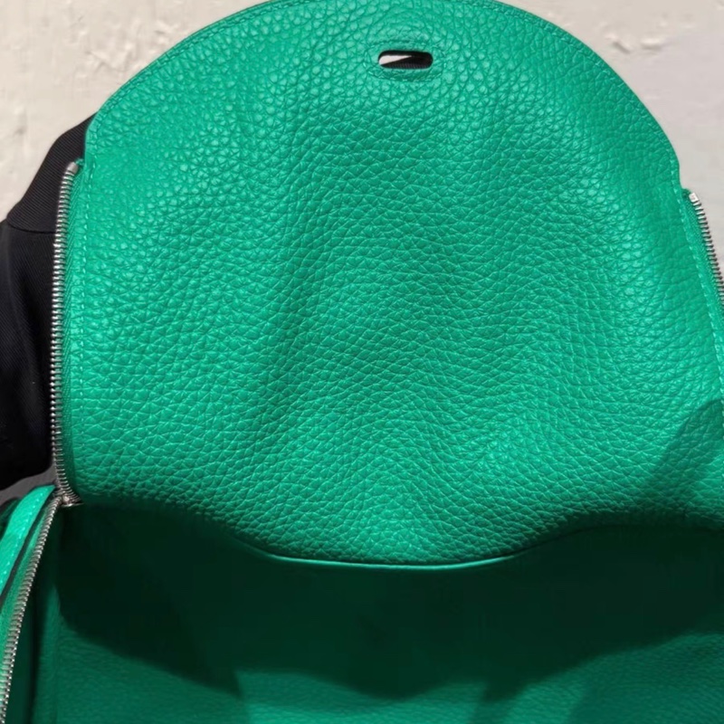 Hermes  lindy26薄荷綠銀扣z刻 膜都還在，有雨衣-8