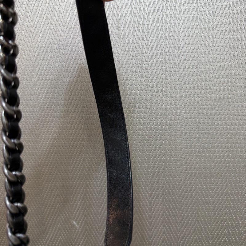 Chanel 黑羊皮19斜背WOC. AP0957-15