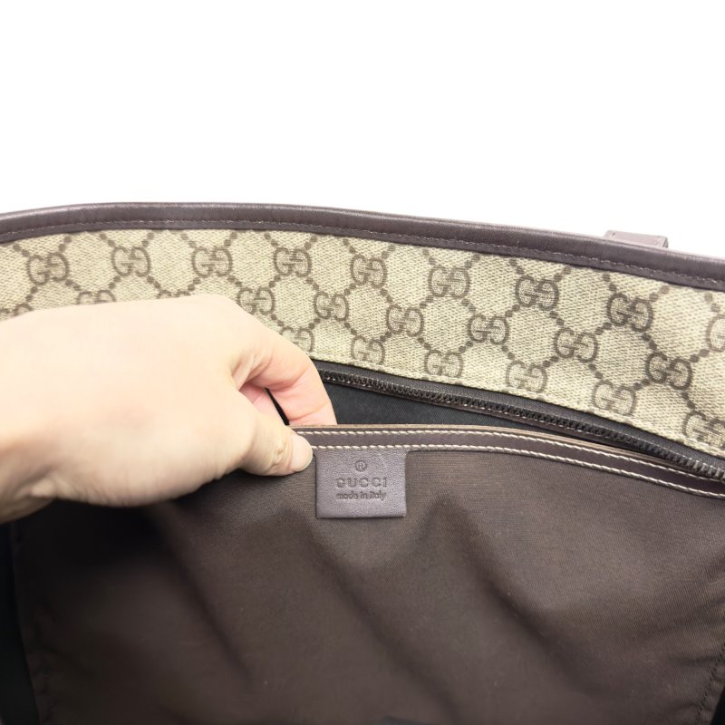 GUCCI GG 肩背包-16