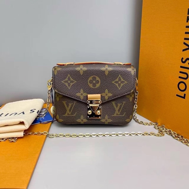 LV路易威登 老花mini郵差包 芯片-0