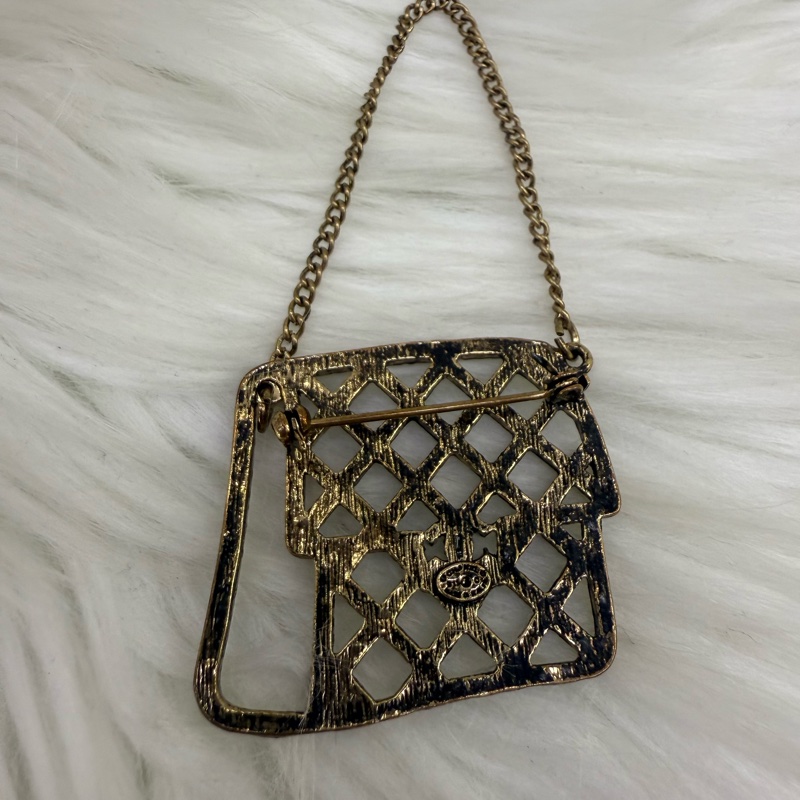 Chanel 珍珠手袋胸針-1