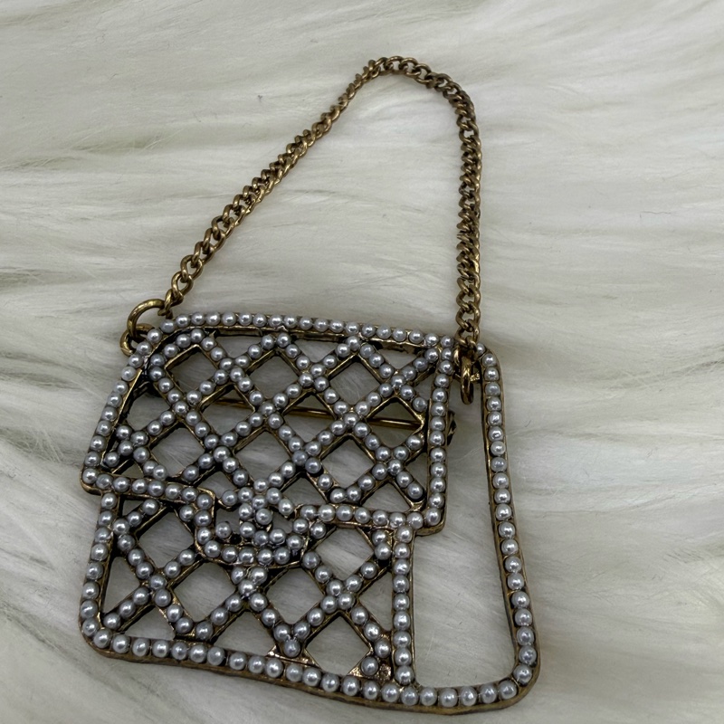 Chanel 珍珠手袋胸針-7