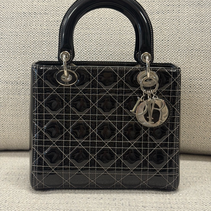 DIOR迪奧 Lady Dior 五格戴妃包銀扣藤格紋 漆皮小牛皮 單肩斜挎手提包 中號 女款 黑色-1