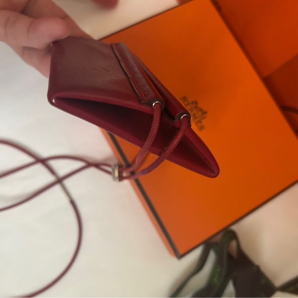 Hermes(貝萊爾 波爾多紅皮革零錢包）掛式項鍊 👩🏻‍🦰中古稀有款*刻印□E*；分享價！-11