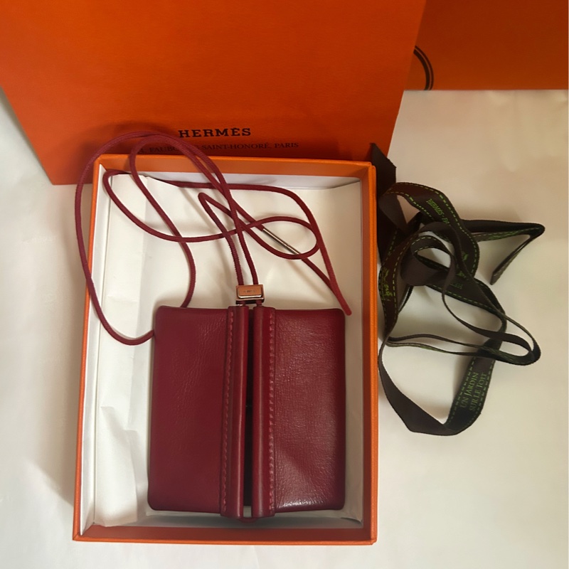 Hermes(貝萊爾 波爾多紅皮革零錢包）掛式項鍊 👩🏻‍🦰中古稀有款*刻印□E*；分享價！-7