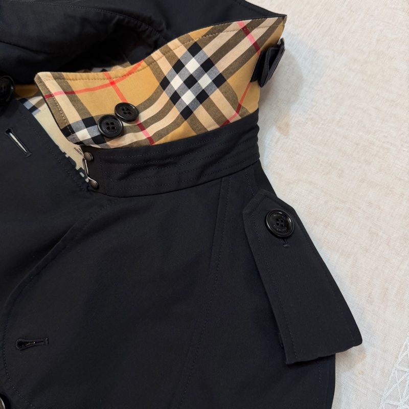 BURBERRY英國滑鐵盧黑色風衣UK8-9