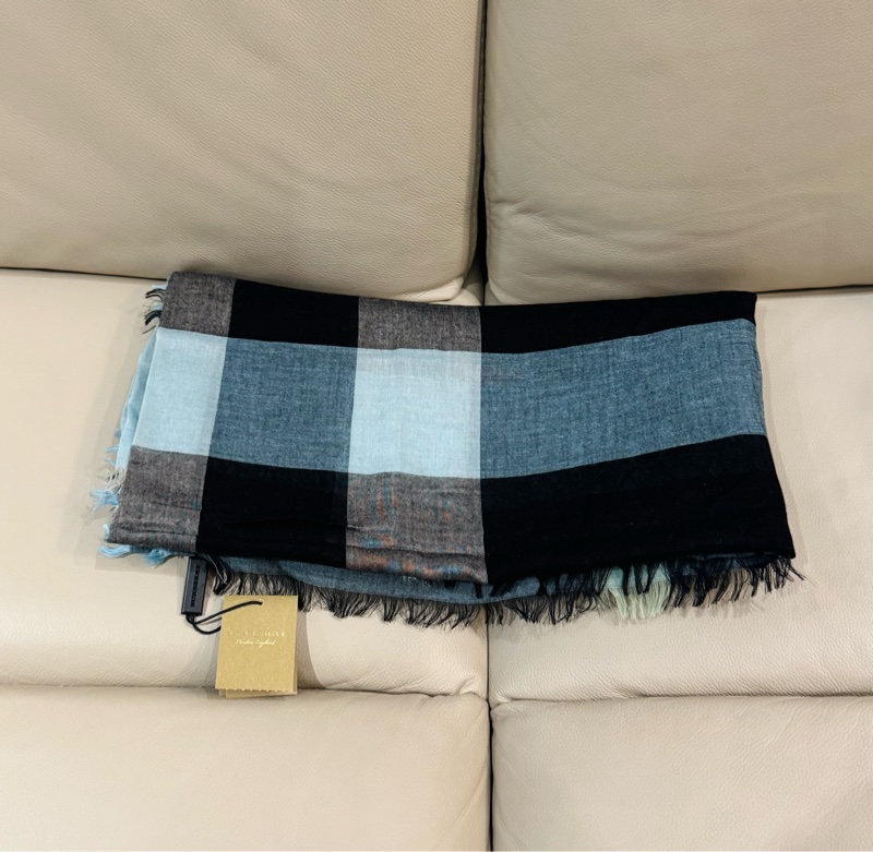 Burberry 博柏利 經典格紋圍巾/藍色款/140*140cm/全新閒置美品-0