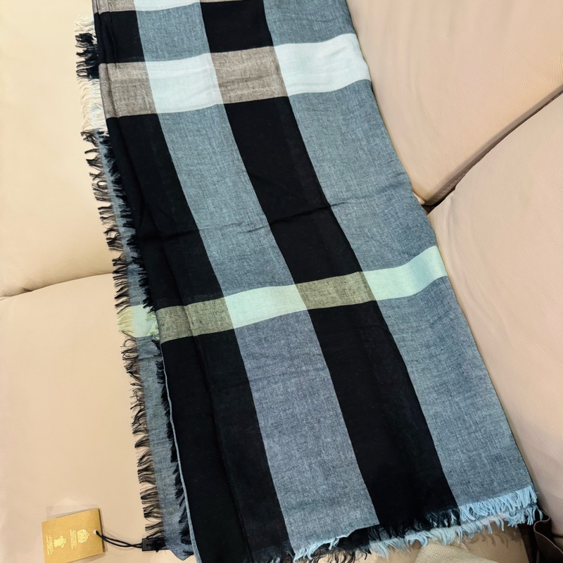 Burberry 博柏利 經典格紋圍巾/藍色款/140*140cm/全新閒置美品-1