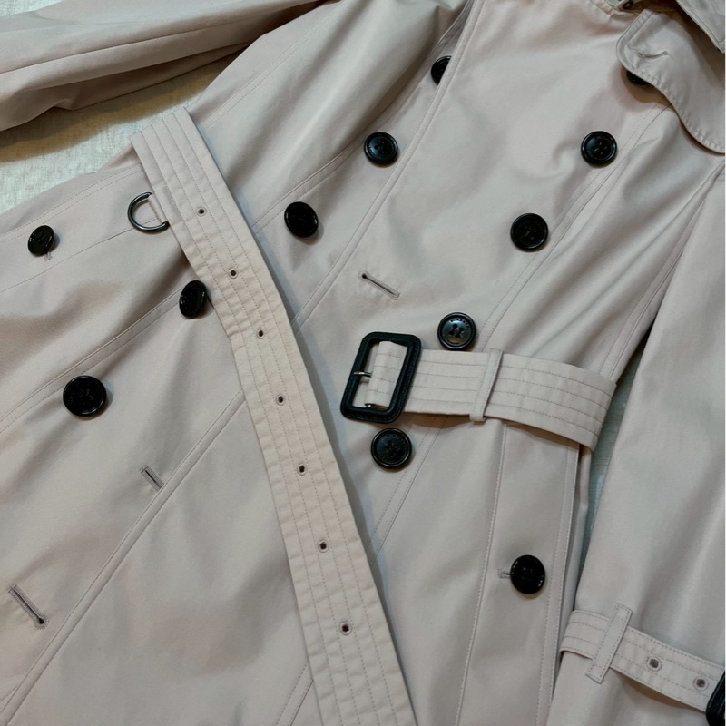 BURBERRY英國冰晶粉紅風衣UK8-9