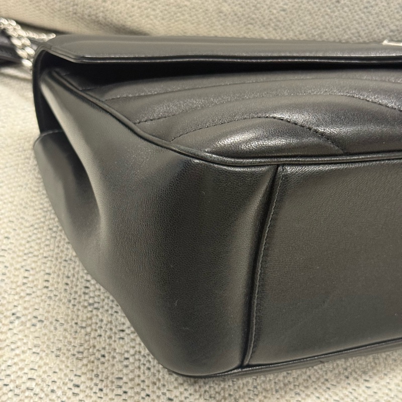 SAINT LAURENT聖羅蘭 LOULOU 絎縫字母Logo標識 小羊皮 單肩包 大號 女款 黑色-12