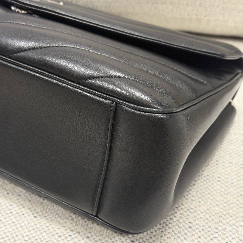 SAINT LAURENT聖羅蘭 LOULOU 絎縫字母Logo標識 小羊皮 單肩包 大號 女款 黑色-13