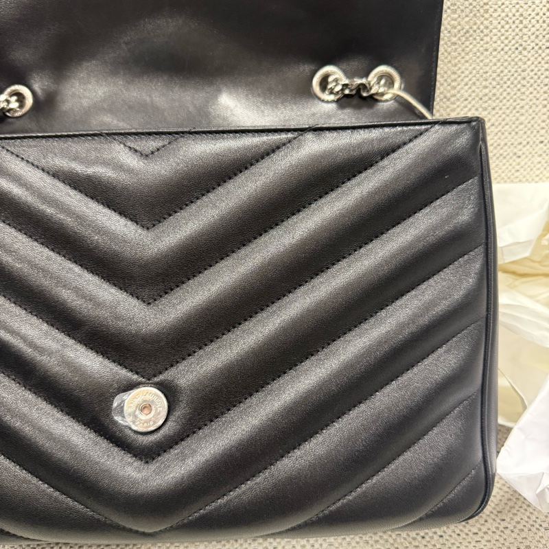 SAINT LAURENT聖羅蘭 LOULOU 絎縫字母Logo標識 小羊皮 單肩包 大號 女款 黑色-17