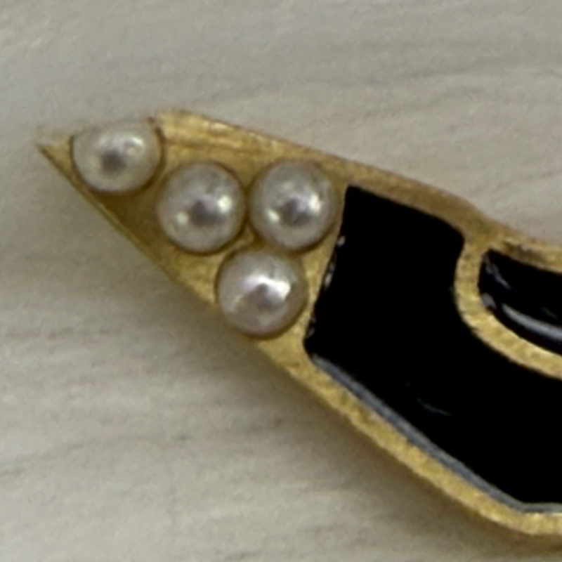 Chanel 高跟鞋造型胸針-4