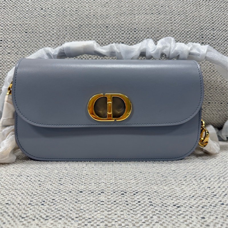 DIOR迪奧 30 Montaigne Avenue CD扣環翻蓋開合 光面牛皮革 單肩斜挎包 女款 夢幻灰色-0