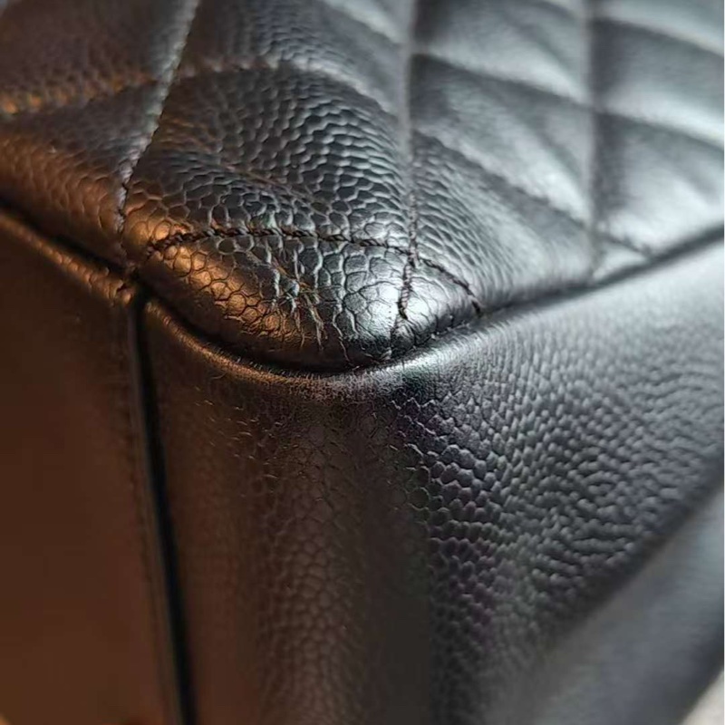 「JL精品代購」9新 香奈兒GST黑金荔枝牛皮托特包-5