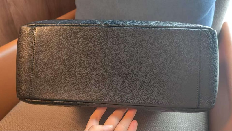 「JL精品代購」9新 香奈兒GST黑金荔枝牛皮托特包-8