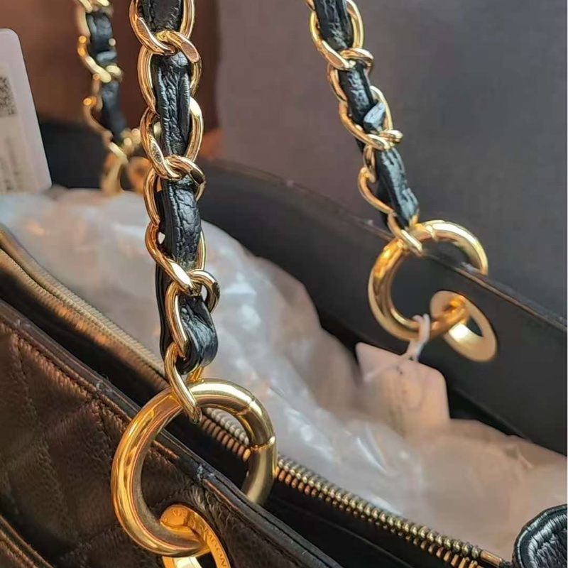 「JL精品代購」9新 香奈兒GST黑金荔枝牛皮托特包-13