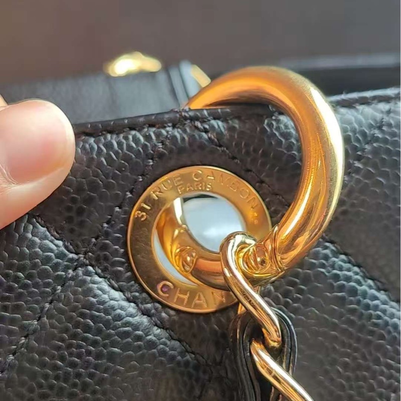 「JL精品代購」9新 香奈兒GST黑金荔枝牛皮托特包-16