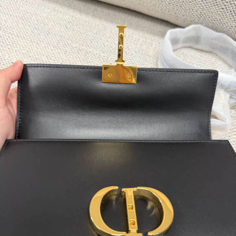 DIOR迪奧 30 Montaigne 可調節可拆卸鏈條翻蓋開合 牛皮革 斜挎包 小號 女款 黑色-7